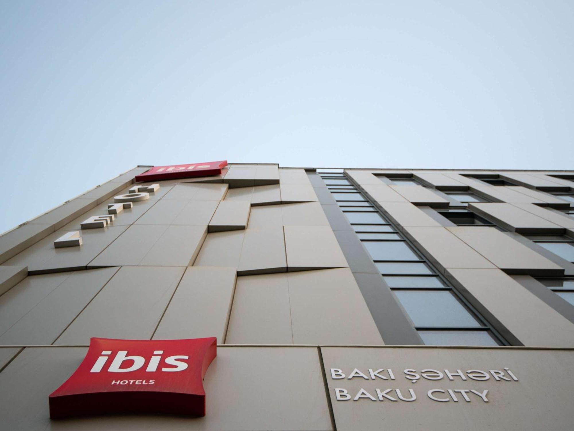 Ibis Hotel 3*